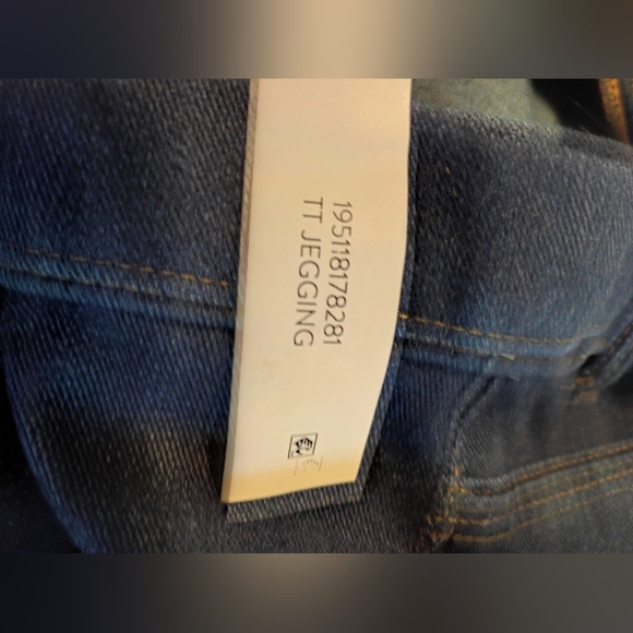 Denim stretch jeggings NWT - Picture 4 of 5